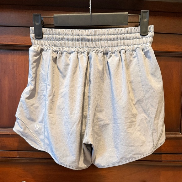 Lululemon Hotty Hot High Rise Shorts 4” — Size 4, Rhino Grey - Picture 2 of 4